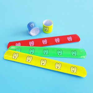 Schnapp-Armbänder Zähne 