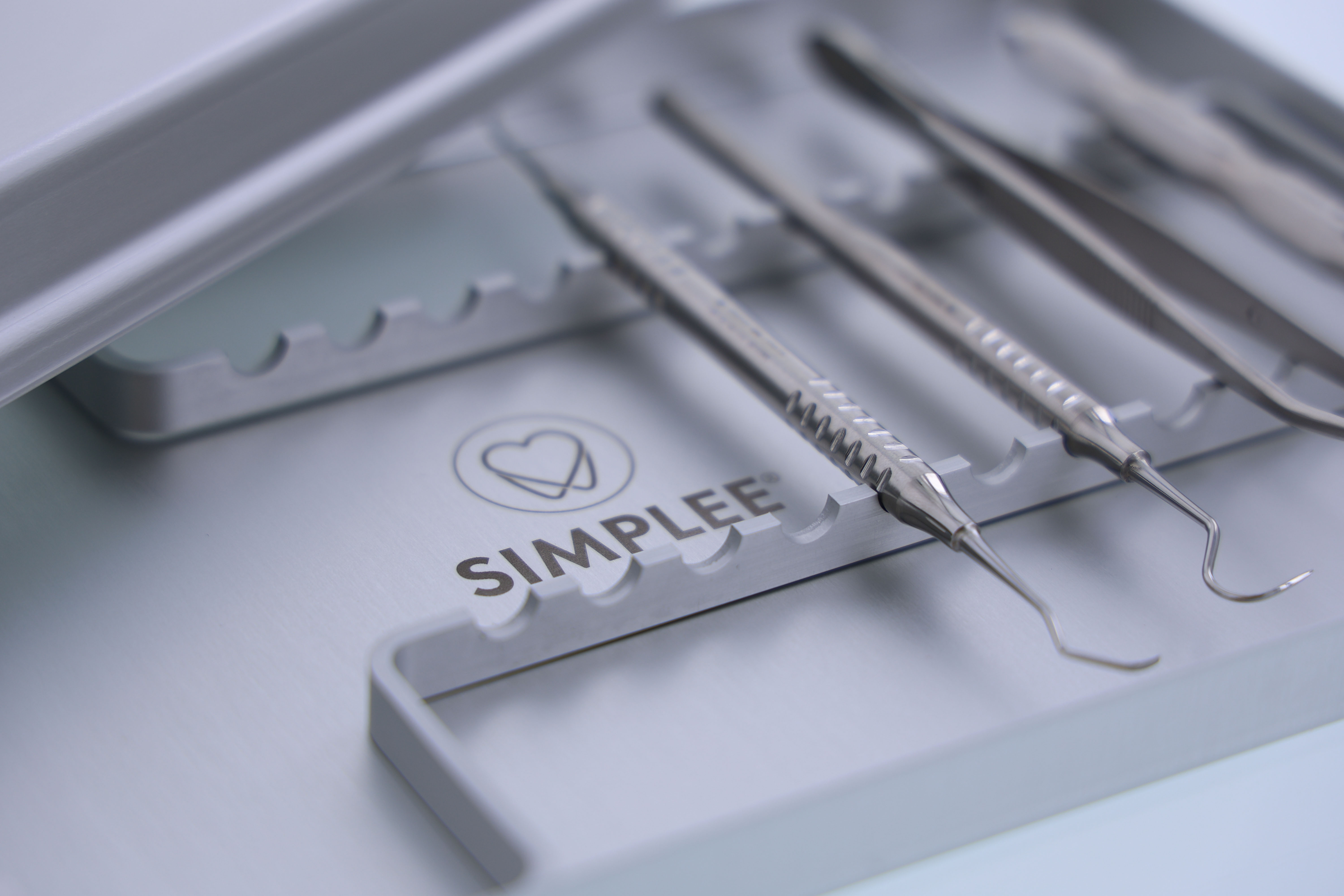 Simplee Tray Alu & Simplee Scaler Simplee Tray Alu & Simplee Scaler